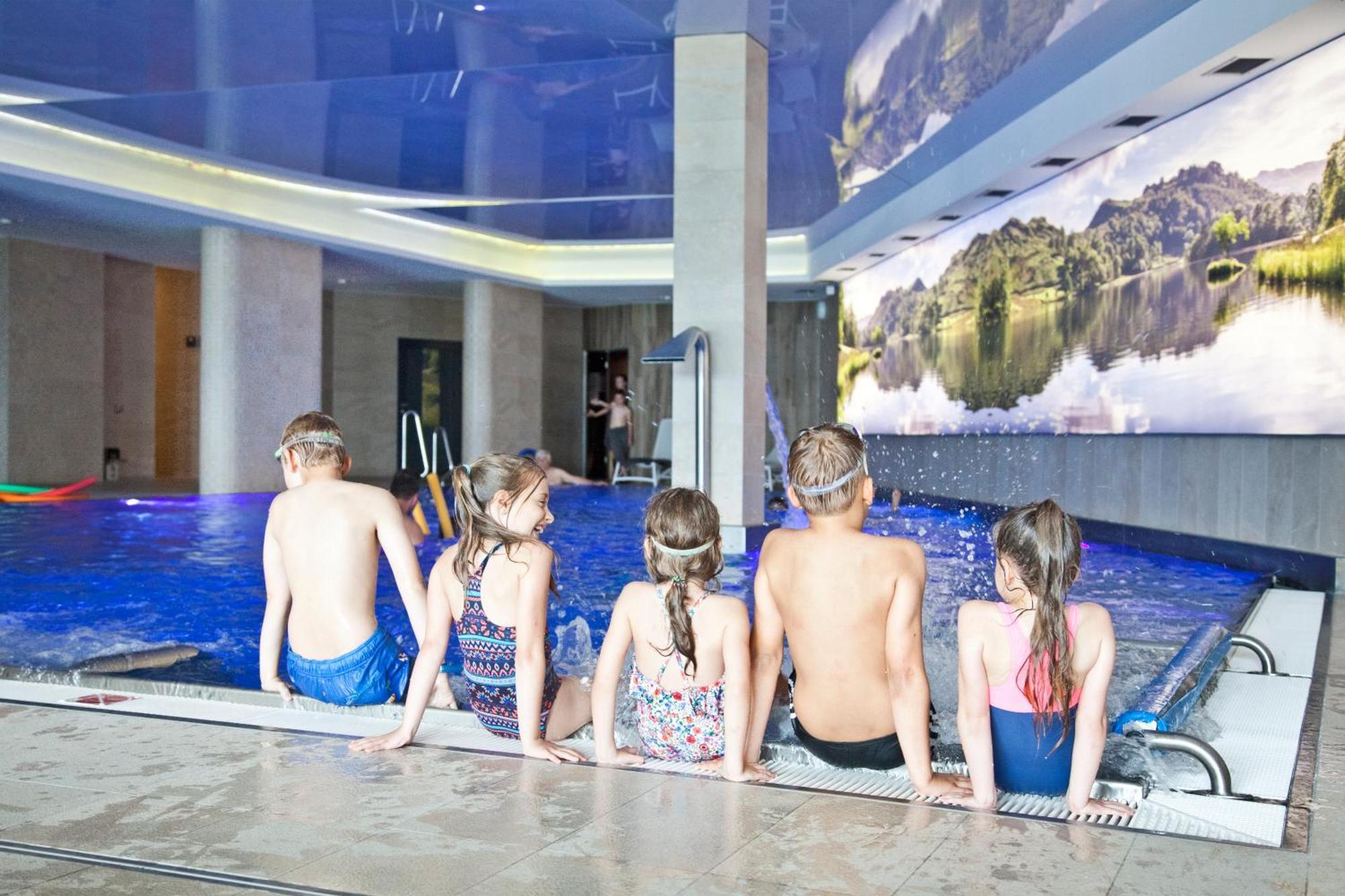 Aparthotel Apartamenty Czarna Gora 224 Siena Buitenkant foto